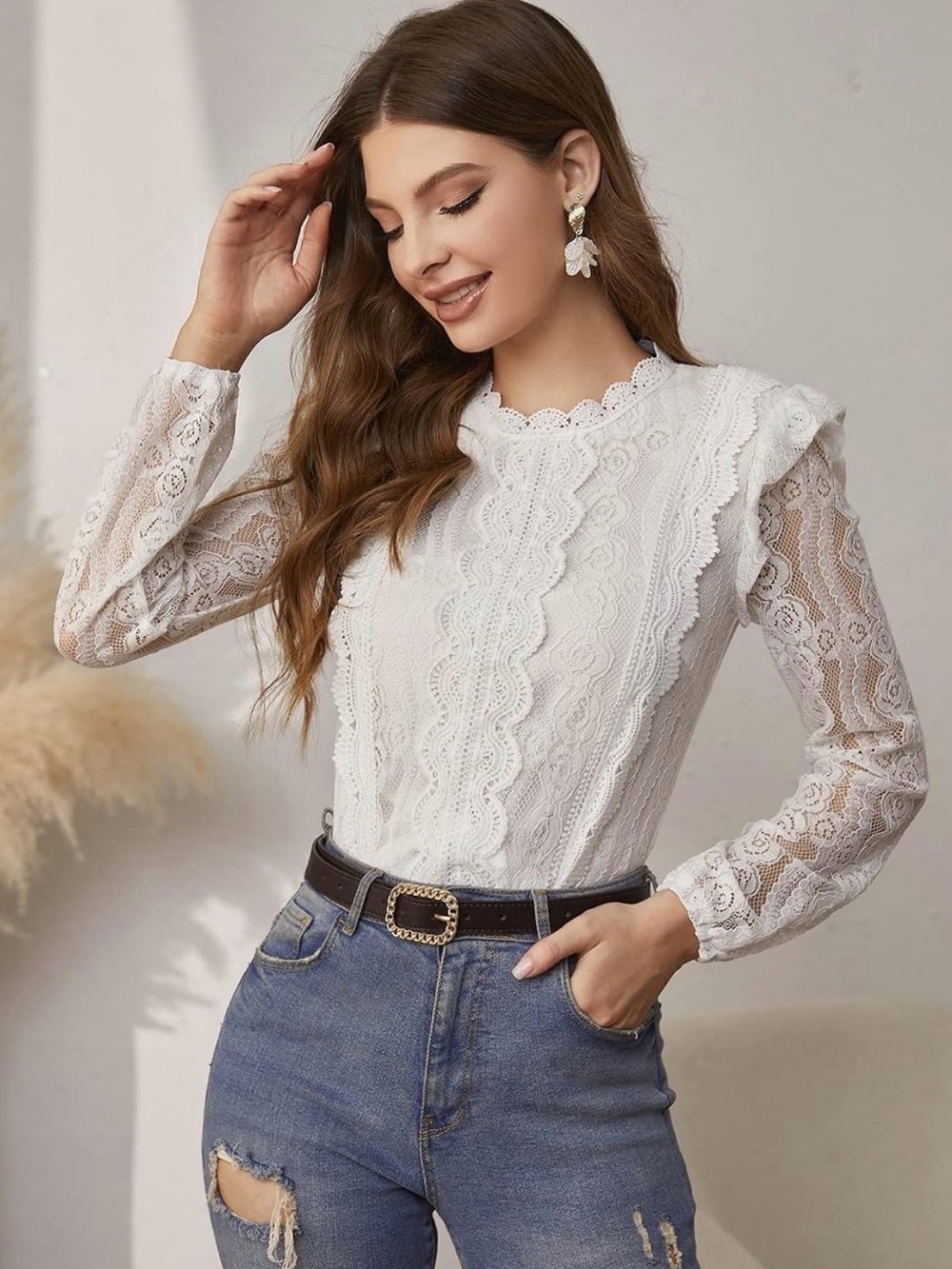 Simplee Apparel White Lace Ruffle-Trim Long Sleeve Blouse Size M
